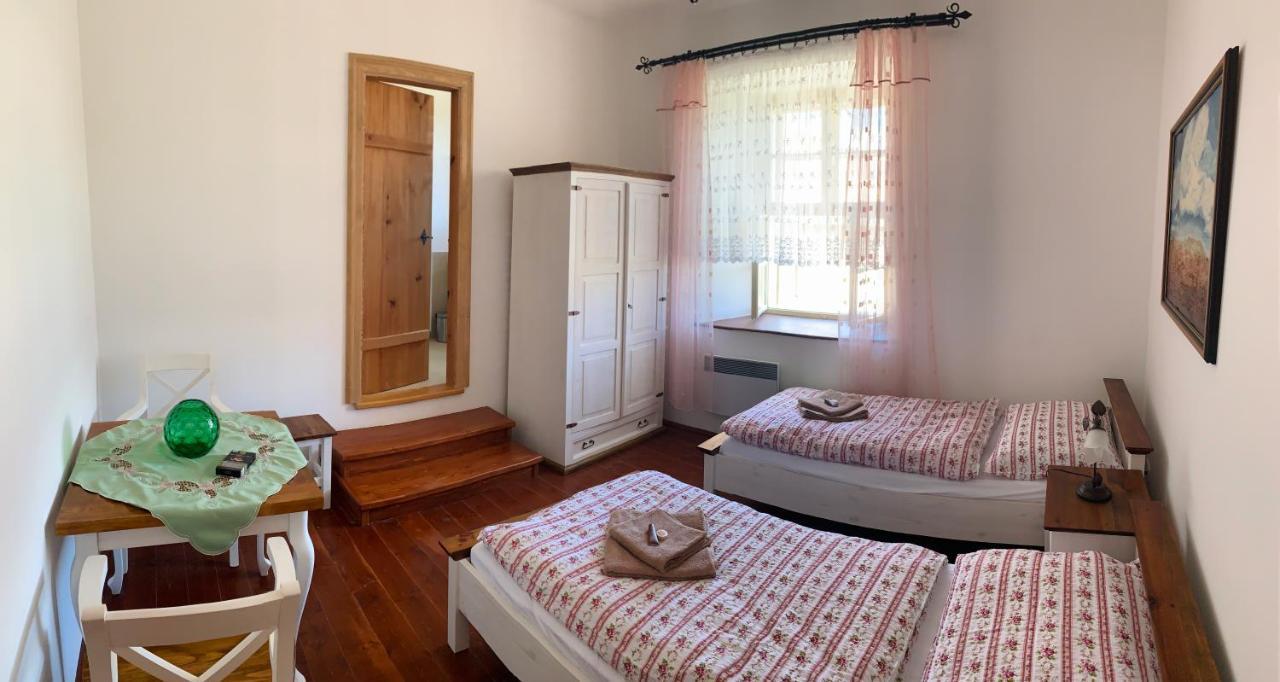 Zamek Mokrosuky Dış mekan fotoğraf